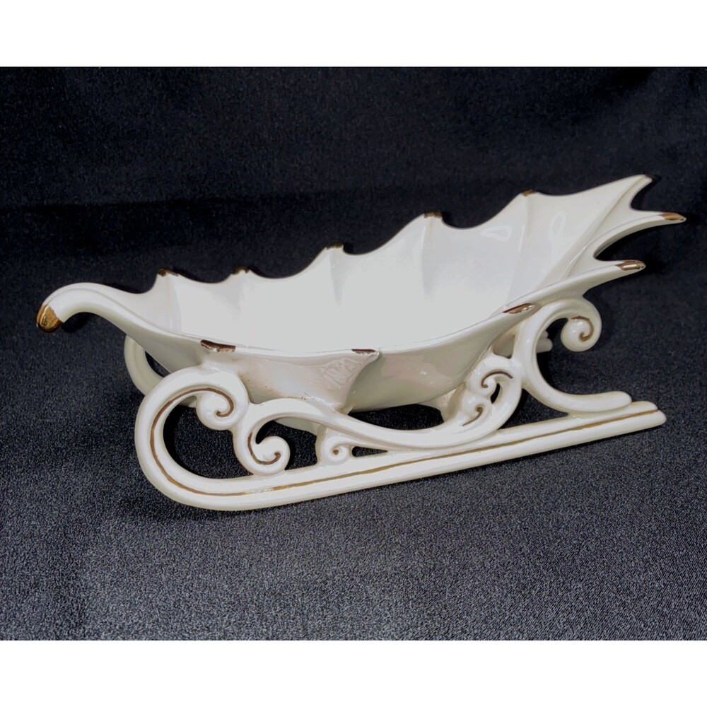 Vtg 70s Atlantic Mold Ceramic Sleigh Holly Leaf White Gold Christmas Candy Dish